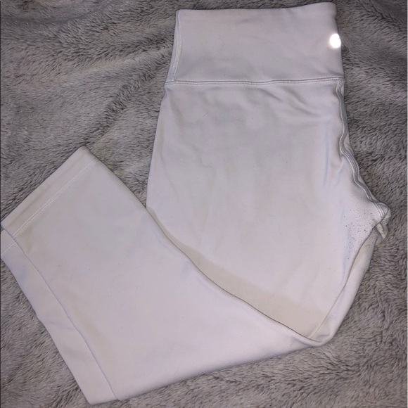 LuLuLemon Crop Leggings - Picture 3 of 3